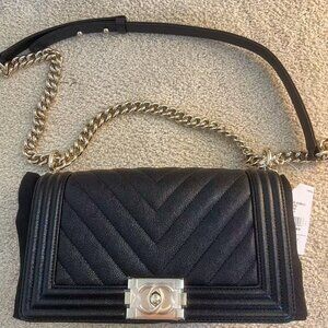 Chanel Black Medium Boy in Caviar leather